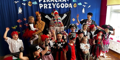 Powiększ grafikę: piracka-przygoda-616875.jpg