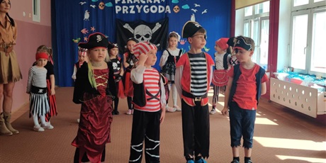 Powiększ grafikę: piracka-przygoda-616876.jpg