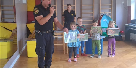 Powiększ grafikę: SPOTKANIE ZE STRAŻNIKAMI MIEJSKIMI