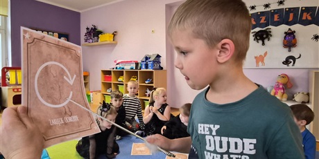 Powiększ grafikę: ANDRZEJKOWE WRÓŻBY