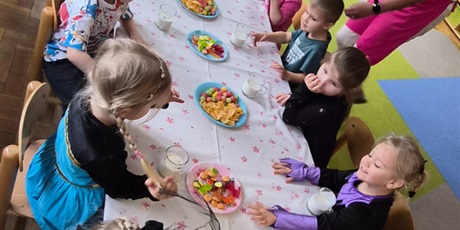 Powiększ grafikę: ANDRZEJKOWE WRÓŻBY