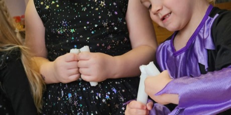 Powiększ grafikę: ANDRZEJKOWE WRÓŻBY