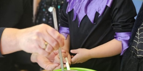 Powiększ grafikę: ANDRZEJKOWE WRÓŻBY