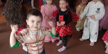 Powiększ grafikę: BAL KARNAWAŁOWY