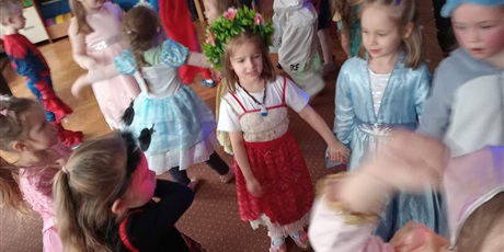 Powiększ grafikę: BAL KARNAWAŁOWY