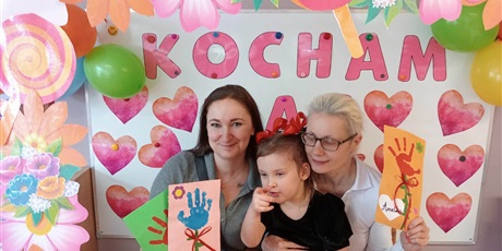 Powiększ grafikę: DZIEŃ BABCI I DZIADKA