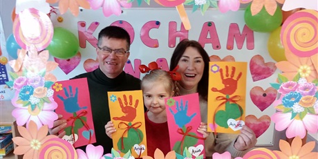 Powiększ grafikę: DZIEŃ BABCI I DZIADKA