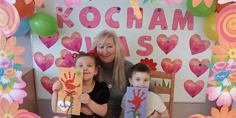 Powiększ grafikę: DZIEŃ BABCI I DZIADKA