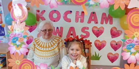 Powiększ grafikę: DZIEŃ BABCI I DZIADKA