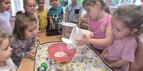 Powiększ grafikę: DZIEŃ CHLEBA