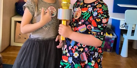 Powiększ grafikę: DZIEŃ DZIEWCZYNEK