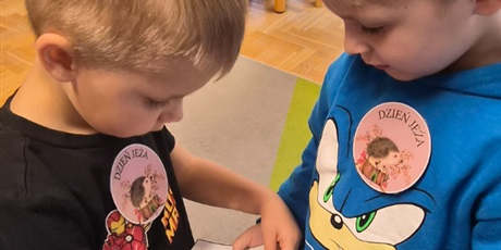 Powiększ grafikę: DZIEŃ JEŻA