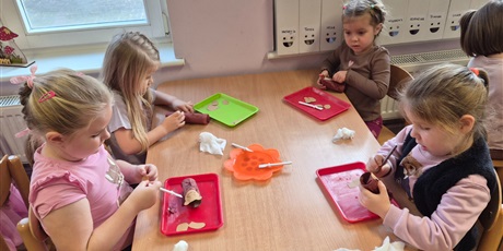 Powiększ grafikę: DZIEŃ PLUSZOWEGO MISIA