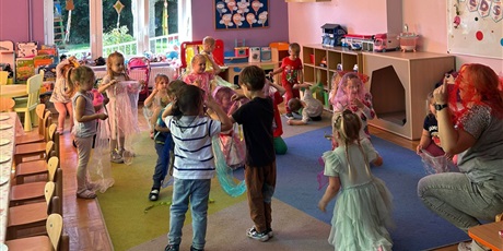 Powiększ grafikę: DZIEŃ PRZEDSZKOLAKA