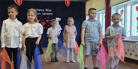 Powiększ grafikę: DZIEŃ RODZINY
