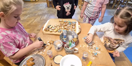 Powiększ grafikę: PIECZENIE PIERNICZKÓW