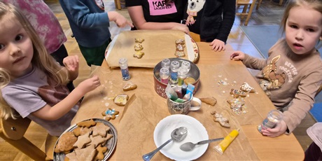 Powiększ grafikę: PIECZENIE PIERNICZKÓW