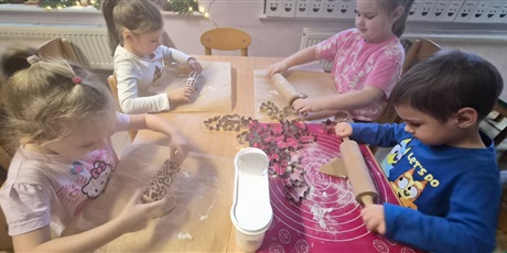 Powiększ grafikę: PIECZENIE PIERNICZKÓW