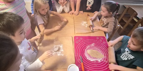 Powiększ grafikę: PIECZENIE PIERNICZKÓW